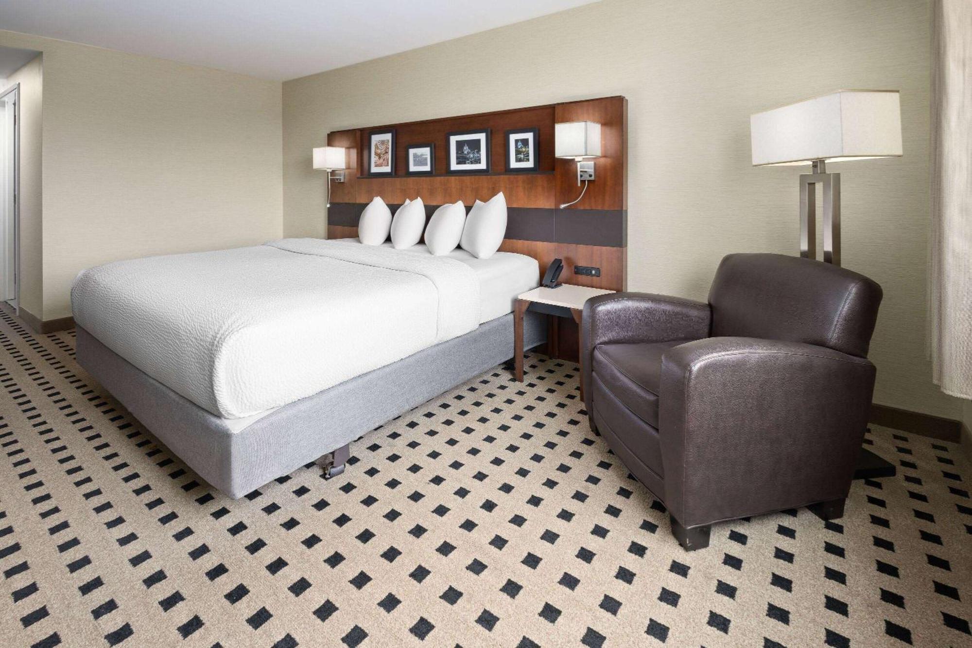 Penn Harris Hotel Harrisburg, Trademark By Wyndham エクステリア 写真