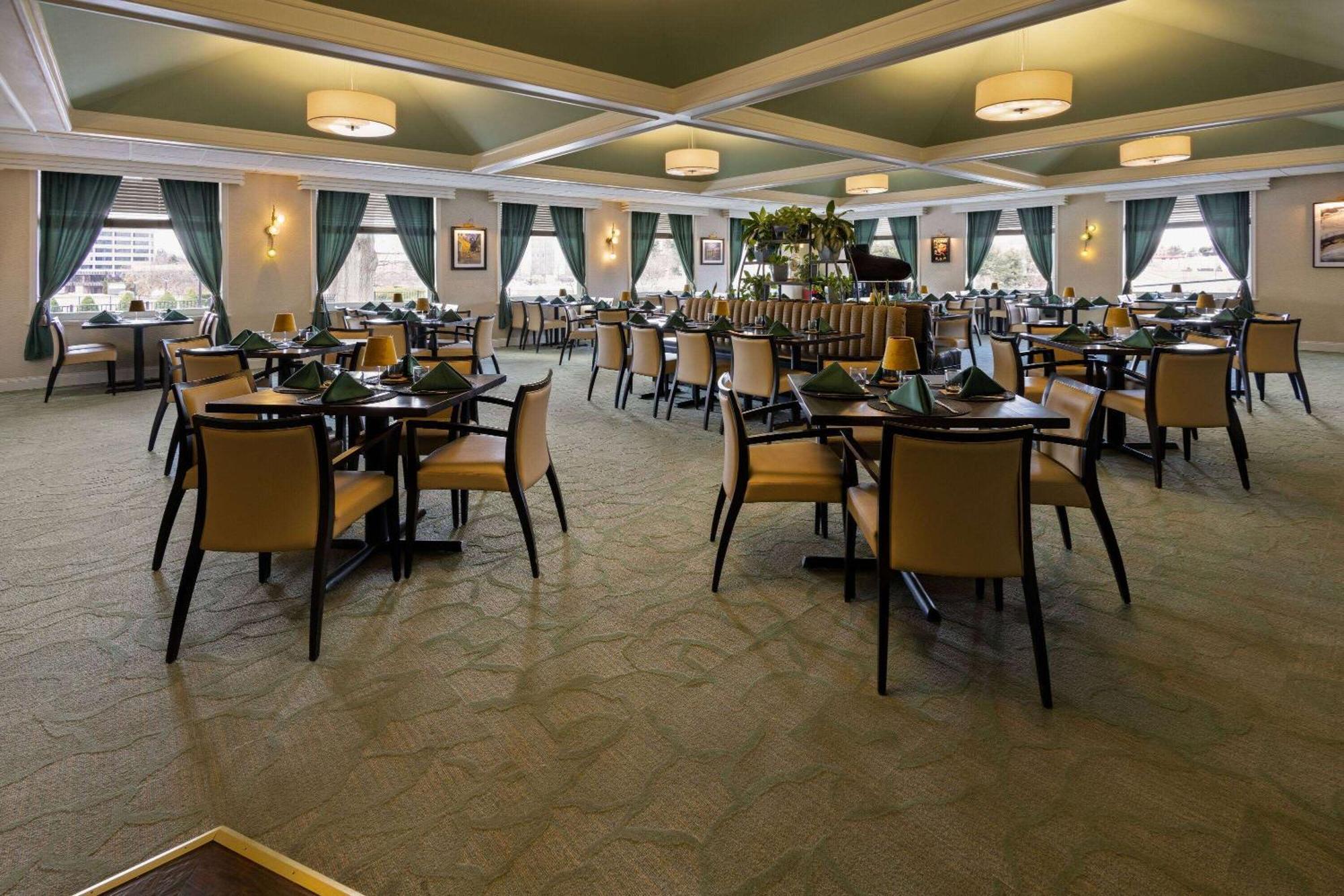 Penn Harris Hotel Harrisburg, Trademark By Wyndham エクステリア 写真