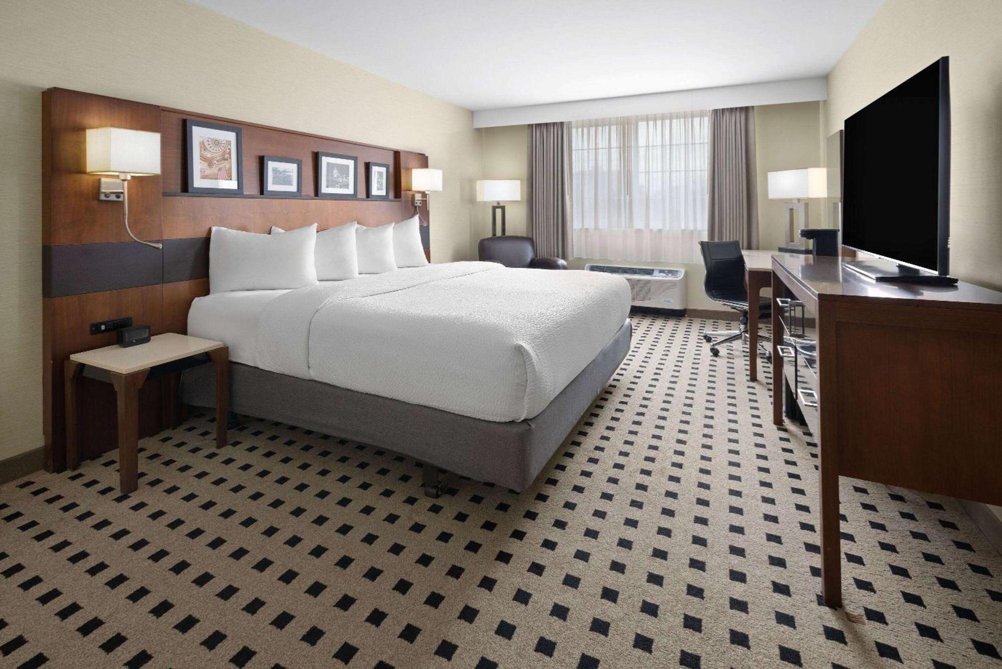Penn Harris Hotel Harrisburg, Trademark By Wyndham エクステリア 写真