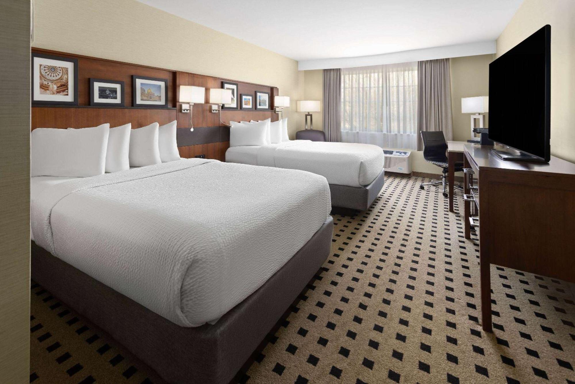 Penn Harris Hotel Harrisburg, Trademark By Wyndham エクステリア 写真